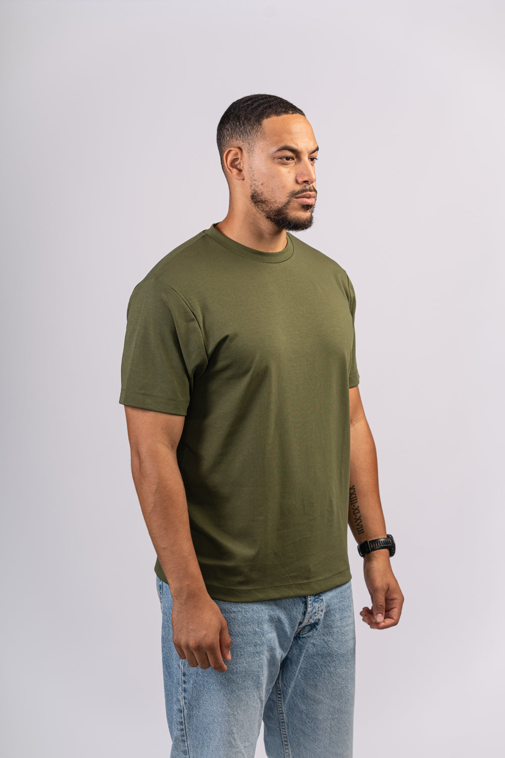 OLIVE GREEN T-SHIRT
